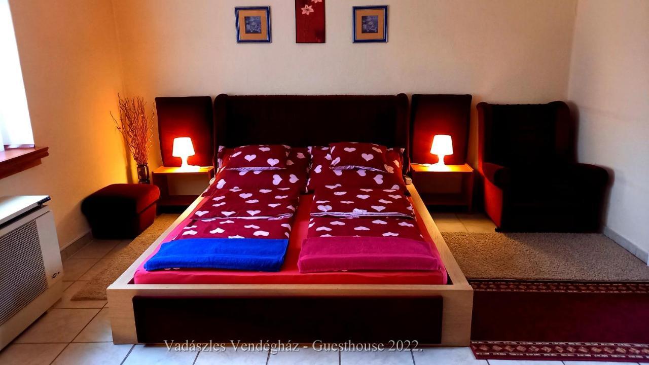 Vadaszles Vendeghaz Bukkszentmarton Dış mekan fotoğraf