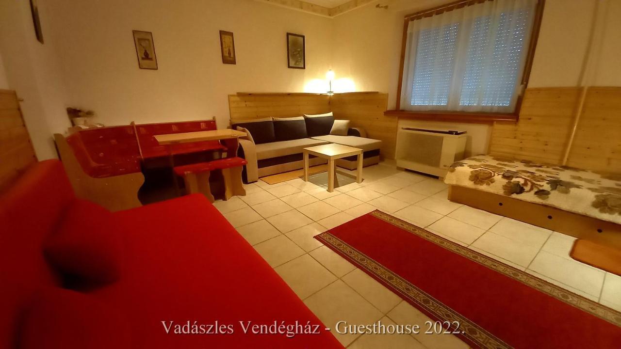 Vadaszles Vendeghaz Bukkszentmarton Dış mekan fotoğraf
